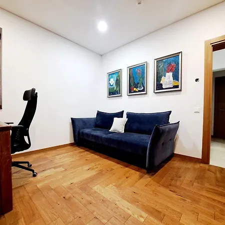 White House In Villa *